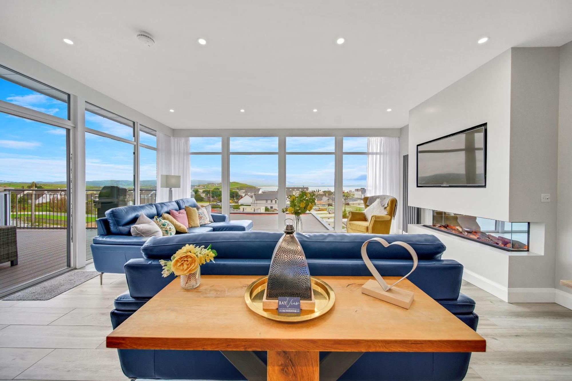 Bayview Luxury 4 Bedroom Penthouse 道宁斯 外观 照片