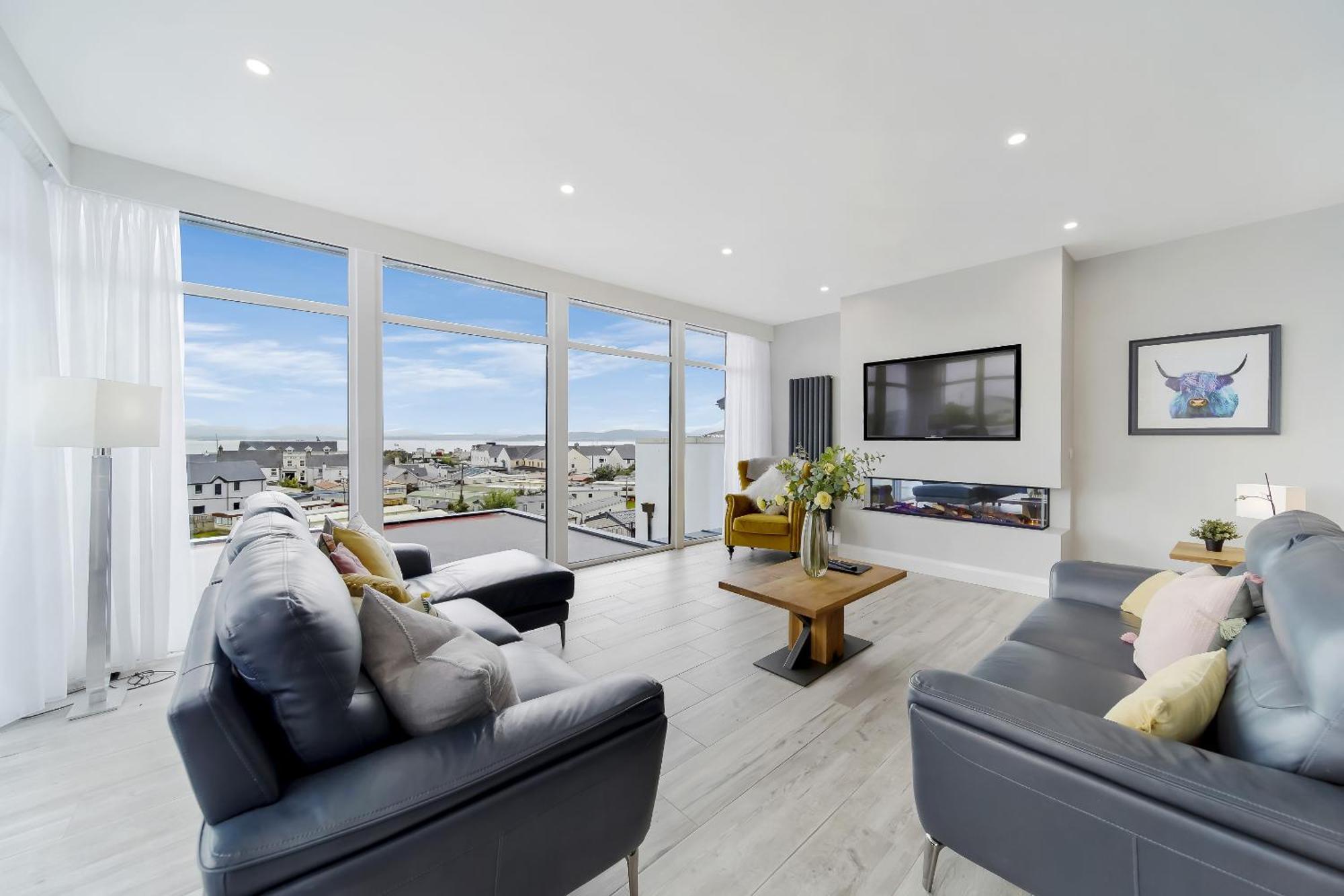 Bayview Luxury 4 Bedroom Penthouse 道宁斯 外观 照片